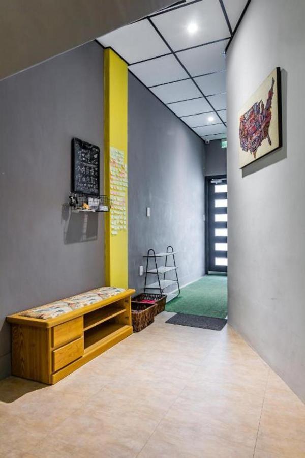 หัวเหลียน โซ ฟันนี บีแอนด์บี Bed & Breakfast เมืองฮวาเหลียน ภายนอก รูปภาพ